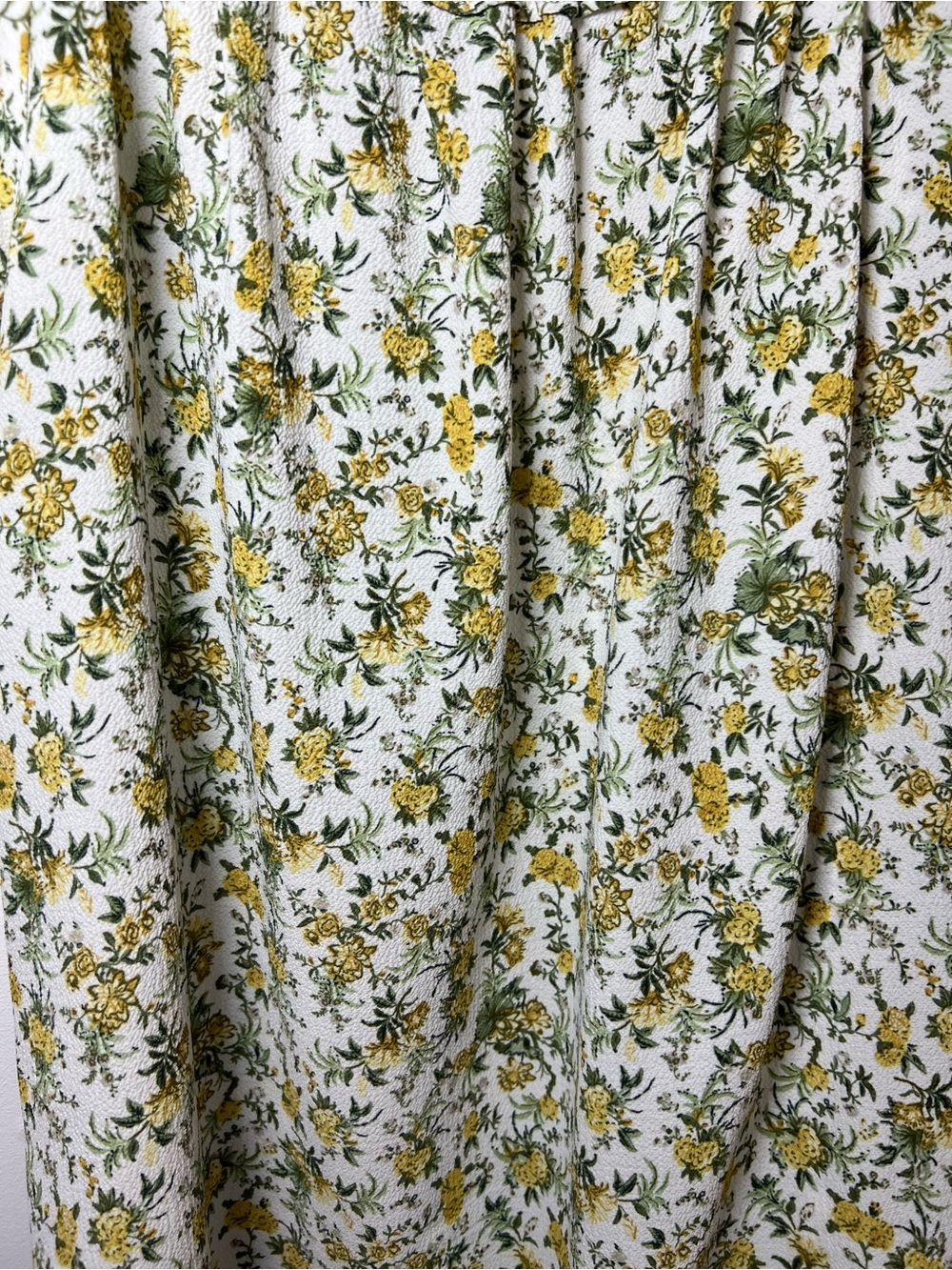 Max Studio White Floral Chic Puff-Sleeve Blouse with Yellow Print Women’s Large - Picture 2 of 7